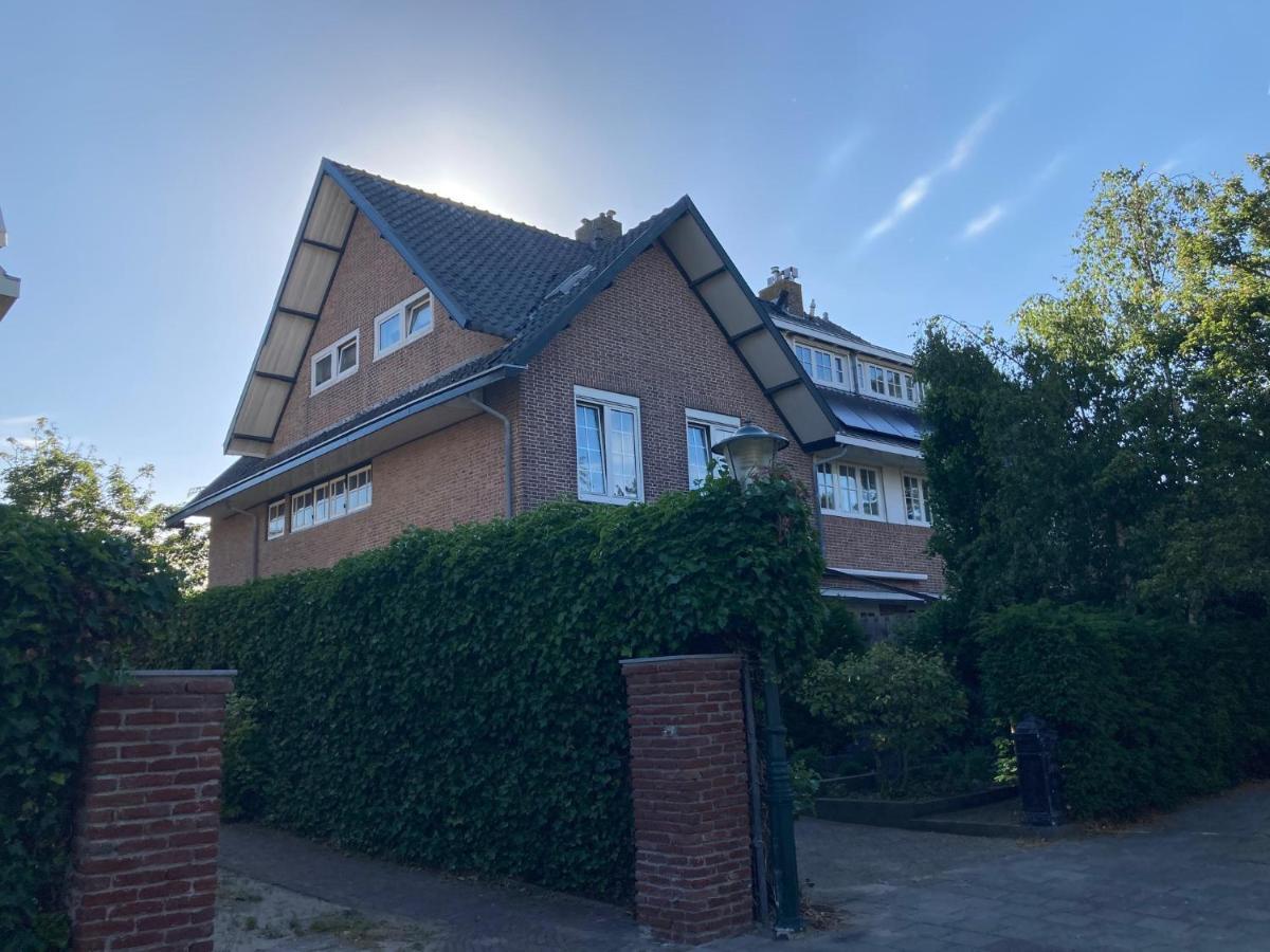 'onder-dak' 2-persoons Zandvoort